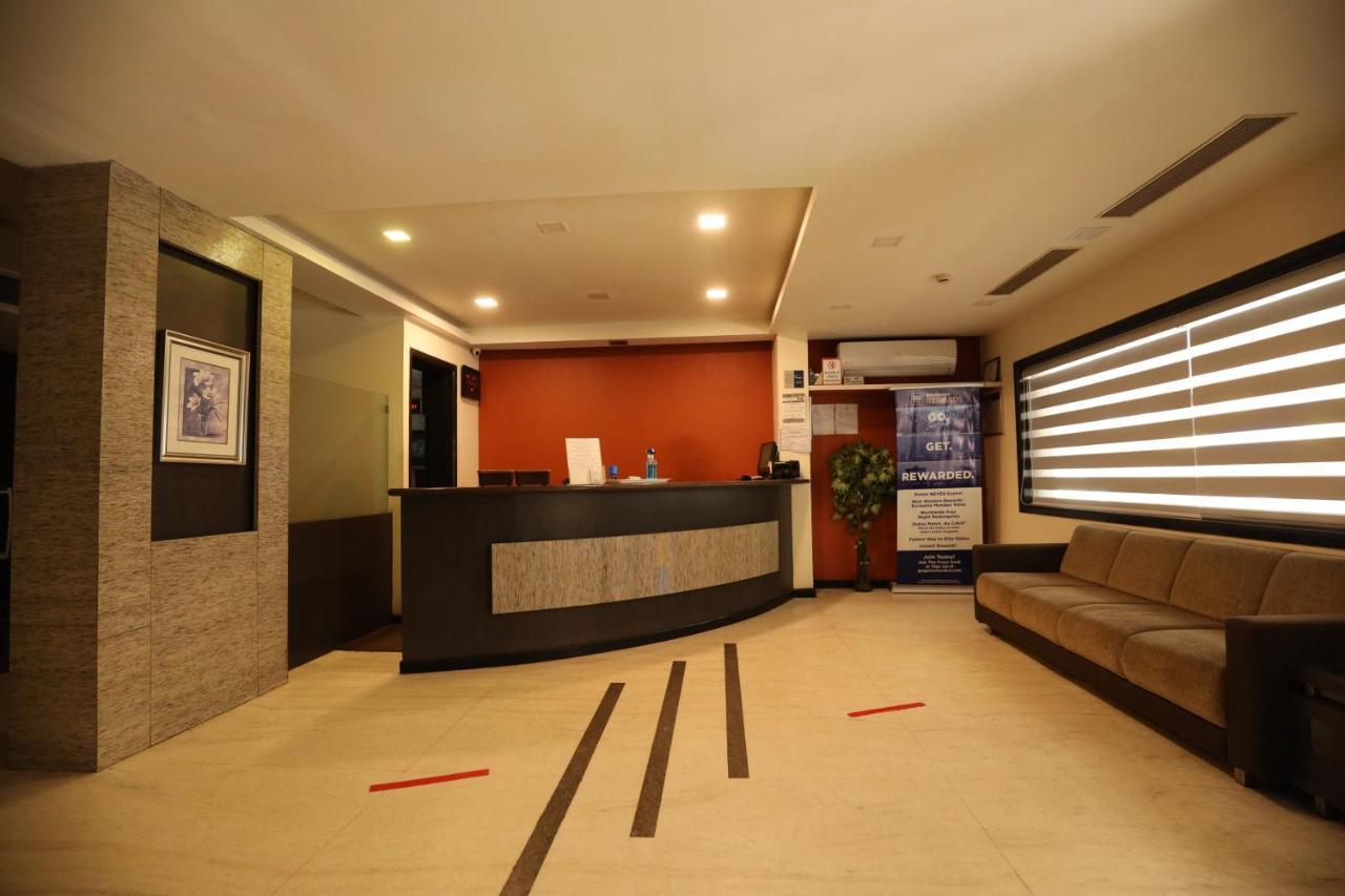 Best Western Yuvraj Surat Exterior photo